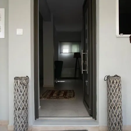 Santacara Apartment