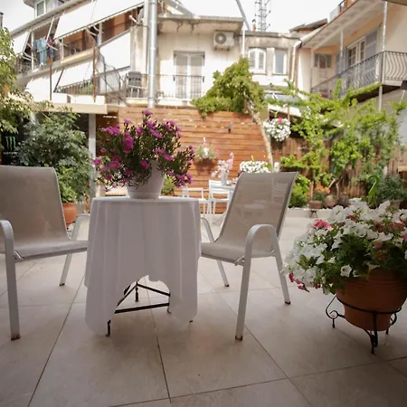 Santacara Apartman *